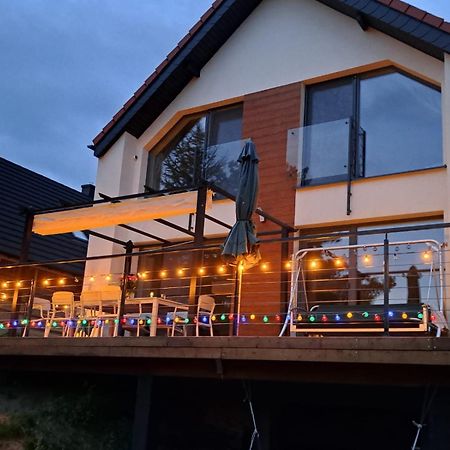 Dom Nad Jeziorem Gaja House Jadamowo Exteriör bild