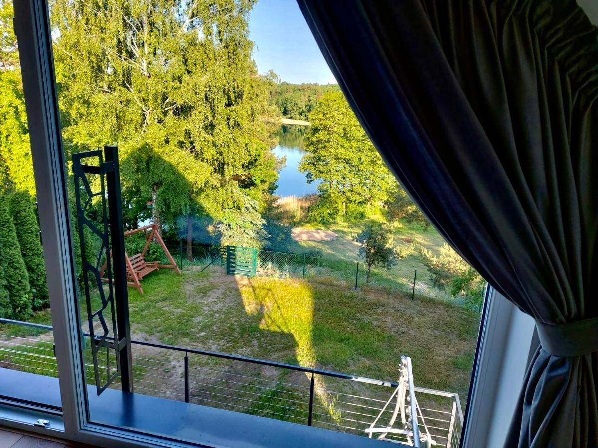 Dom Nad Jeziorem Gaja House Jadamowo Exteriör bild