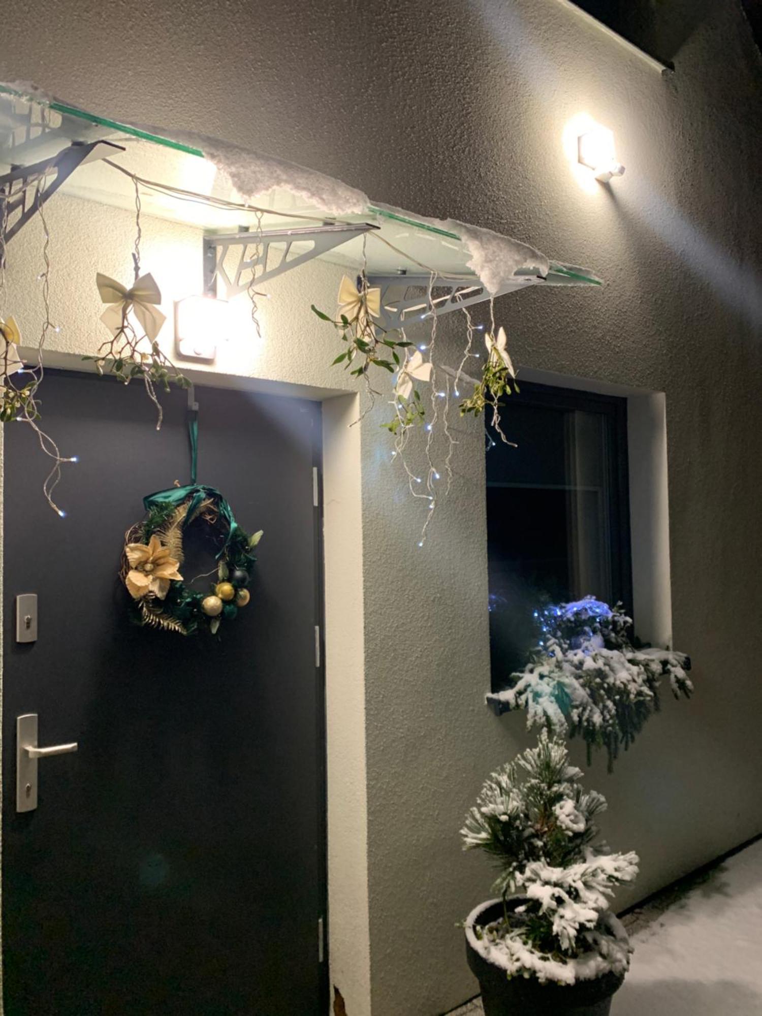 Dom Nad Jeziorem Gaja House Jadamowo Exteriör bild